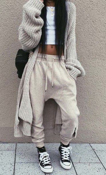 Edgy Fashion 2023, Smart Dressing, Warm Tights, Best Winter Outfits, Pastel Outfit, Chunky Sweaters, Looks Black, Comfy Fashion, Fashion Mistakes