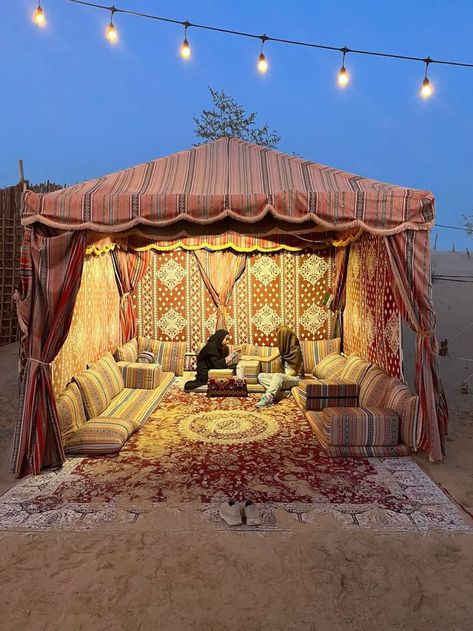 Arabian Tent Decor, Arabic Tent, Dubai Camel, Clothing Store Decor, Arabian Tent, Arabian Theme, Arabic Interior Design, Moroccan Decor Living Room, Desert Tent