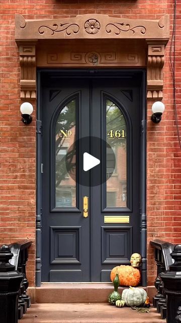 NYC Custom Doors Manufacturer on Instagram: "Door replacement project. Brownstone Door Co. is focused on preserving the art of traditional door making in NYC.  Our customers are homeowners and design professionals who value craftsmanship and history. Thank you @polepole_ww for the beautiful cover photo." Brownstone Entry, Deco Typography, Back Bay Boston, Nyc Brownstone, Art Deco Typography, Door Making, Traditional Door, Brooklyn Brownstone, Custom Doors