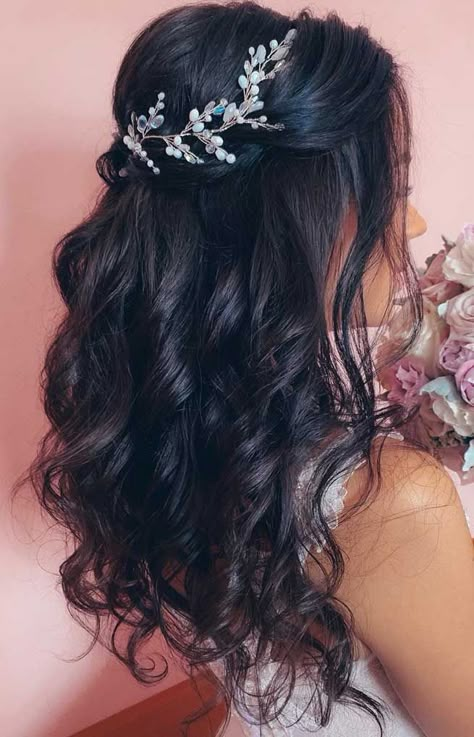 Boho Hairstyle, Quinceanera Hairstyles, Half Up Half Down Hairstyles, Quince Hairstyles, Wedding Hair Inspiration, Half Up Half Down Hair, Wedding Hairstyles For Long Hair, Half Up Hair, Hair Vine