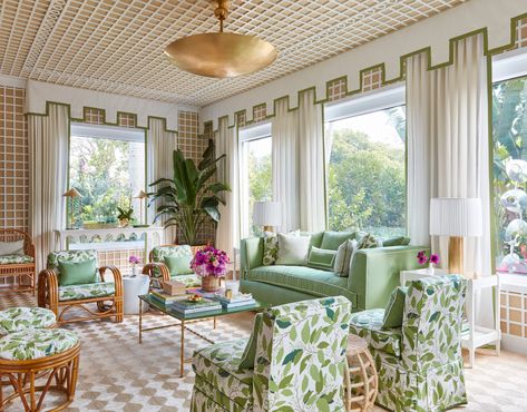 How to Navigate Client Relationships in Interior Design Palm Beach Living Room, Oxford House, Kips Bay Showhouse, Vinyl Fence Panels, The Shade Store, Palm Beach Regency, Beach Living Room, Glam Pad, Cool Kids Rooms