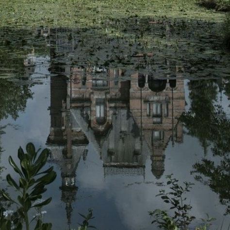 Miss Perigrins Home For Peculiar Children, Miss Peregrines Aesthetic, Ms Peregrines Home For Peculiar Children, Miss Peregrines Home For Peculiar Aesthetic, Miss Peregrine Aesthetic, Miss Peregrines Home For Peculiar Children, Mrs Peregrines Home For Peculiar, Peculiar Children Aesthetic, Peculiar Aesthetic