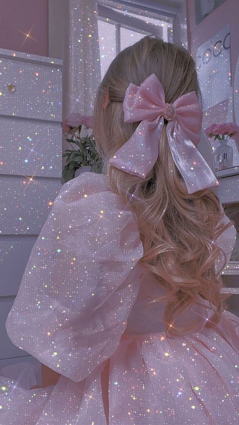 Pink Girlie Wallpaper Iphone, Bonnie Core Aesthetic, Pink Angelcore Aesthetic, Glitter Girl Aesthetic, Bubblegum Core, Glittery Aesthetic, Asethic Pictures, Girly Aesthetics, Sparkly Aesthetic