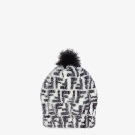 Hat Fendi Collection, Soft Hats, Elegant Scarves, Slides Sandals, Exclusive Gift, Mink Fur, Fur Pom Pom, Stylish Jewelry, Sandal Fashion