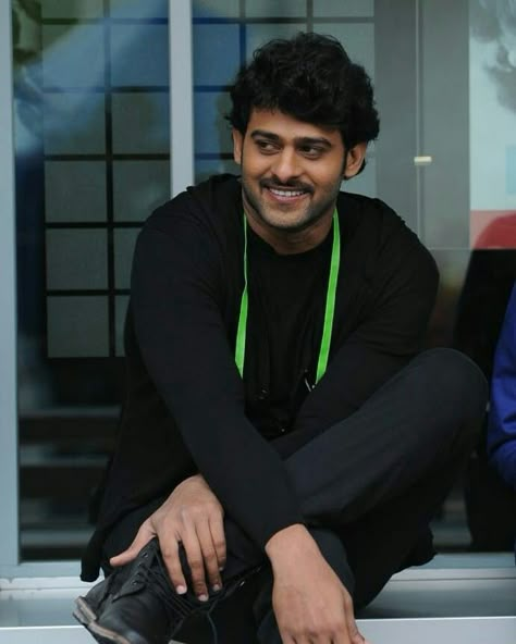 Prabhas Old Pics, Prabhas Wallpapers, Ramcharan Pics New, Bahubali Movie, Darling Prabhas, Darling Movie, Prabhas Actor, Prabhas Pics, Broken Screen Wallpaper