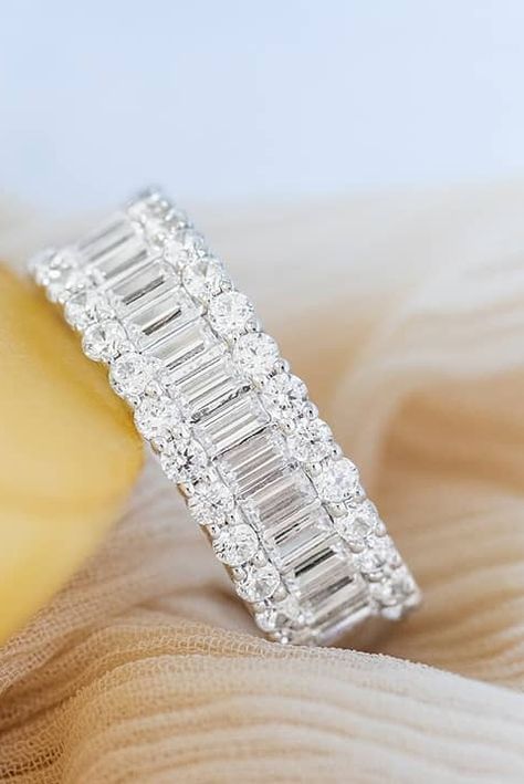 Emerald Cut Infinity Band, Emerald Cut Band Ring, Emerald Cut Eternity Ring, Thick Diamond Wedding Band, Thick Diamond Band, Emerald Cut Band, Mom Rings, Emerald Cut Wedding Band, Emerald Cut Diamond Eternity Band