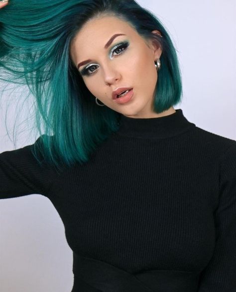 Jewel Tone Hair Color, Jewel Tone Hair, Stella Cini, Emerald Hair, Tone Hair, Hair Colors, Hair Color, Hair, Color