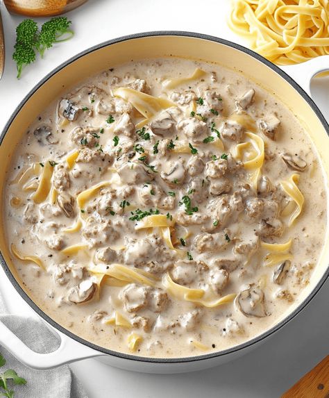 Easy Ground Beef Stroganoff Recipe Sos Recipe Ground Beef, Beef Strog, Venison Stroganoff, Ground Beef Stroganoff Recipe, Easy Ground Beef Stroganoff, Heavy Cream Recipes, Quick Ground Beef Recipes, Hamburger Stroganoff, Beef Tip Recipes