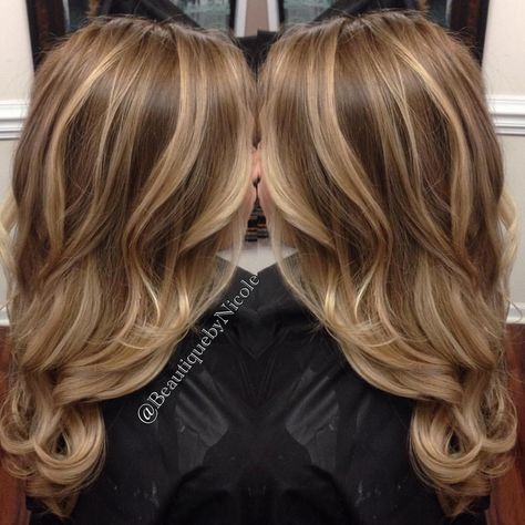 Balayage on long hair/ blonde highlights with curled hairstyle Brown Hair With Highlights And Lowlights, Caramel Brown Hair, Balayage Long Hair, Creamy Blonde, Hair Color Light Brown, Blonde Hair With Highlights, Brown Blonde Hair, Long Blonde, Brown Hair With Highlights