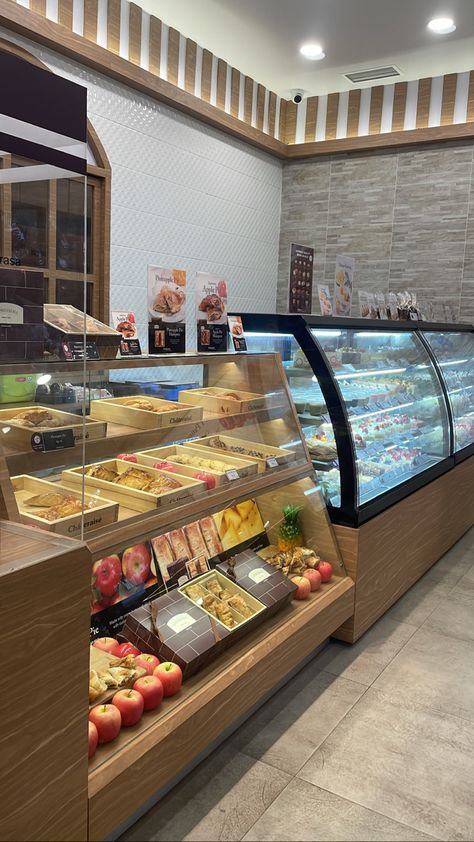 Sweets Restaurant Interior, Korean Bakery Interior, Korean Bakery Aesthetic Interior, Asian Bakery Aesthetic, Aesthetic Bakery Exterior, Bakery Interior Aesthetic, Bakery Interior Design Pastry Shop, Cute Bakery Exterior, Aesthetic Bakery Interior