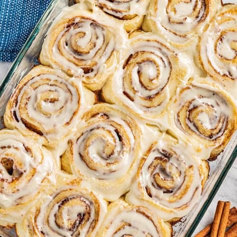 The Best Homemade Cinnamon Rolls Ever! - thestayathomechef.com Best Homemade Cinnamon Rolls, Cinnamon Roll Recipe Homemade, Sweet Roll Recipe, Cinnamon Rolls Easy, Best Cinnamon Rolls, Homemade Cinnamon Rolls, Homemade Dinner Rolls, Breakfast Sweets, Cinnamon Rolls Homemade