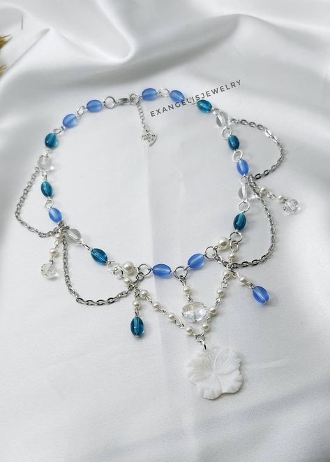 Neckless Ideas, Fairy Necklace, Blue Fairy, Necklace Patterns, Themed Jewelry, Blue Jewelry, Beaded Necklaces, Fairy Core, Choker