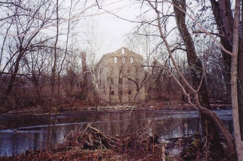 Carpenter's Mill (ghost town)...  Liberty Settlement of the 1801 era... Anyone travelling State Route 315 in Delaware County might notice it across the Olentangy River, just barely south of the place where 315 terminates at State Route 23... Bieber's Mill is only accessible by crossing the river on 23 and doubling back on Chapman Road, the smaller byway which follows the eastern bank of the river... Ruined Buildings, Abandoned Ohio, Ohio Stadium, Bishop Auckland, Ghost Town, Silent Hill, Cincinnati Ohio, Columbus Ohio, Ghost Stories