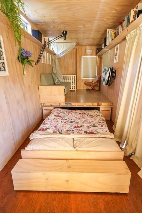 House Storage Ideas, Tiny House Storage Ideas, Tiny House Closet, Tiny House Organization, House Storage, Tiny House Storage, Tiny House Inspiration, Small Space Design, Storage House