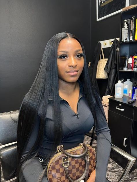 No Edge Wig Install, Straight Middle Part Wig, Laid Hairstyles, Golden Bday, Long Weaves, Sew In Wig, Classy Hairstyles, Wig Install, Quick Weave Hairstyles