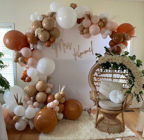 Western Bridal Shower Ideas Decor, Boots And Bubbly Bridal Shower Ideas, Boho Bridal Shower, Bridal Shower Food, Shower Food, Western Boho, Bridal Shower Theme, Wedding Shower, Wedding Outfit