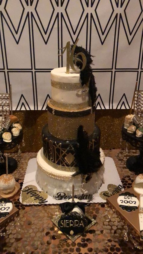 Great Gatsby Party Sweet 16, 1920 Sweet 16 Party, Roaring 20s Sweet 16 Party, 1920s Sweet 16, Great Gatsby Quince, Great Gatsby Cakes, Great Gatsby Cake Ideas, Great Gatsby Sweet 16, Zein Shion