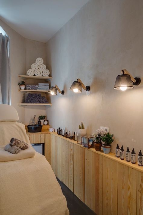 Massage Room Design, Massage Room Decor, Massage Therapy Rooms, Home Spa Room, Esthetician Room Decor, Beauty Therapy Room, Esthetics Room, Spa Room Decor, Spa Interior Design