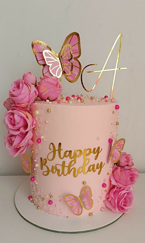 Pink Cake With Butterflies, Pink Butterfly Birthday Cake, Birthday Cake Butterfly, Butterfly Cake Design, Butterfly Cake Ideas, Pink Butterfly Cake, Cake Sculpting, Royal Icing Cake, Sweet Treats Party