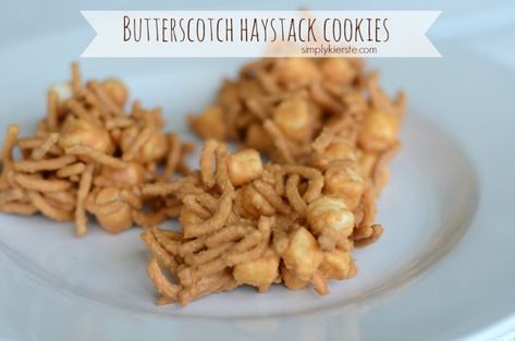 Butterscotch Haystacks, Haystack Cookies, Hot Chocolate Toppings, Crockpot Hot Chocolate, Butterscotch Cookies, Marshmallow Cookies, Butterscotch Chips, Bake Cookies, Creamy Peanut Butter