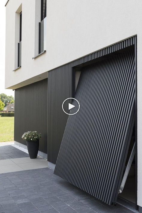 Garage Mudroom, Modern Garage Doors, Gym Garage, Garage Door Design, Modern Garage, Modern House Exterior Design, Exterior Wall Design, Ceiling Light Design, House Exterior Design