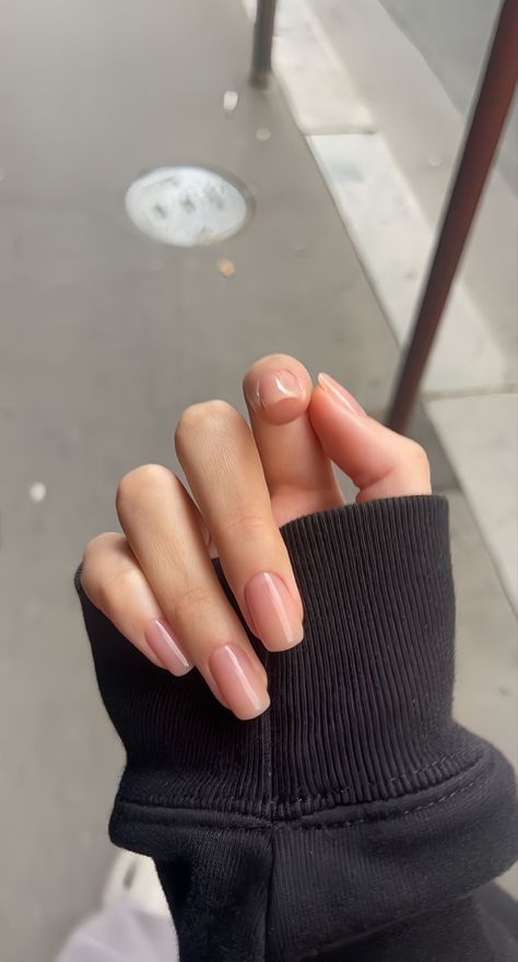 Nude nails, simple nails, short nails, square nails, short square nails Gel French Manicure, Minimal Nails, Casual Nails, Neutral Nails, Clean Nails, Minimalist Nails, Dream Nails, Chic Nails, Gel Manicure