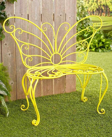 Butterfly Bench Garden, Butterfly Bench, Outdoor Bench Seating, Metal Garden Benches, Butterfly Wreath, Metal Patio Furniture, Kursi Bar, Butterflies Wreath, Lakeside Collection