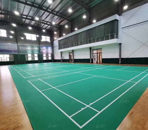 Badminton Court Design, Badminton Court Aesthetic, Indoor Badminton Court, Court Badminton, Badminton Games, Sports Centre, Badminton Court, Badminton Sport, Sports Hall