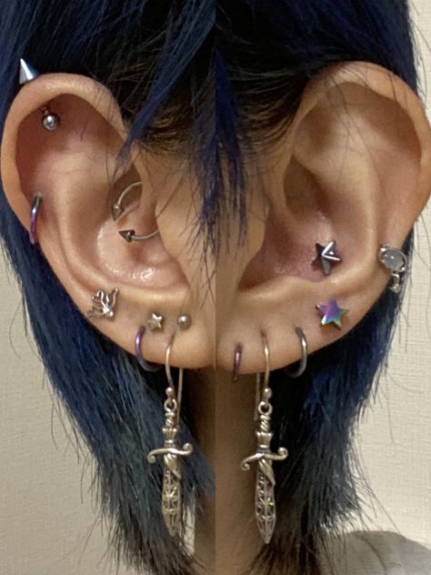 Jewelry from 4mili, Roque and Rin 3 Hole Ear Piercing Earrings, Piercing Set Up, Ear Piercing Sets, Ear Setup, Piercing Inspo, Cool Ear Piercings, Pretty Ear Piercings, Face Piercings, Cool Piercings