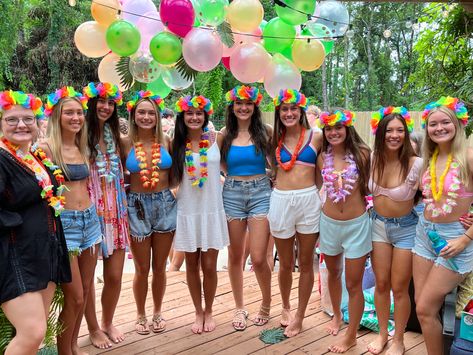 #summer #poolparty #summerstyles #pinterestsummer #vsco #luauparty #birthdaypartyideas #vscosummer #preppysummer #preppyinspo #chalkboardidea #chalkboard #luau #summerparty #partyidea #preppypoolparty #summer2023 #summerinpso #pinterest #pinterestgirl #pinterestsummer #springbreak #endofschool #graduationparty #gradpartyidea Beach Party Aesthetic, Luau Party Outfit, Poop Party, Night Pool Party, Luau Outfits, Pool Party Outfits, Tropical Pool, Party Aesthetic, Hawaiian Party