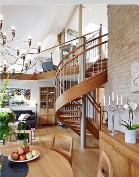 Amazing living room and Stair case Open Spiral Staircase, Sedona House, Luxurious Living Rooms, Circular Stairs, Spiral Staircases, Winding Staircase, Staircase Remodel, Extension Ideas, Spiral Stairs