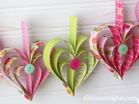 Paper Heart Garland, Garland Tutorial, Valentine Projects, Heart Garland, Paper Ornaments, Heart Crafts, Paper Heart, Paper Hearts, Mothers Day Crafts