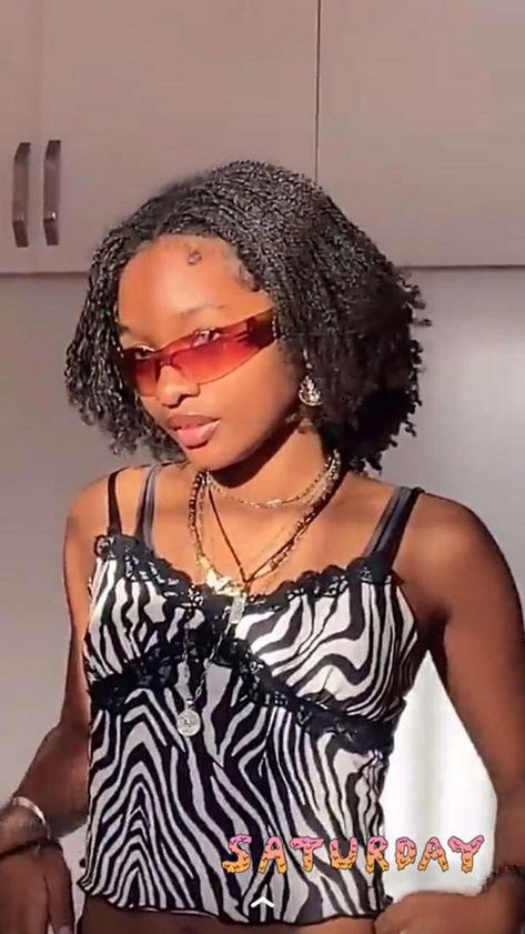 Human Nest, Micro Braids Hairstyles, Short Hair Styles African American, Cute Box Braids, Micro Locs, Short Box Braids, Black Bob, Bob Braids, Natural Hairstyle