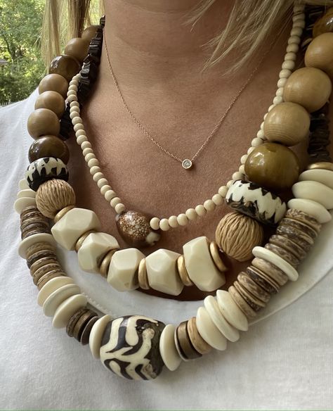 Thick Beaded Necklace, Wooden Beaded Necklace, Wooden Bead Necklace Boho, Chunky Necklaces Statement, Rustic Brown Necklace With Large Beads, Earthy Wooden Beaded Necklaces, Luxury Statement Beaded Necklace With Wooden Beads, Multi-strand Wooden Beaded Necklaces For Festivals, Brown Wooden Necklace With Large Beads