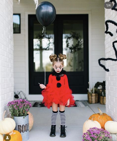 Epic Halloween Costumes, Halloween Usa, Handmade Halloween Costumes, Themed Halloween Costumes, Come Play With Me, Girls Halloween Outfits, Homemade Costumes, Halloween Costumes Friends, Fancy Dress For Kids