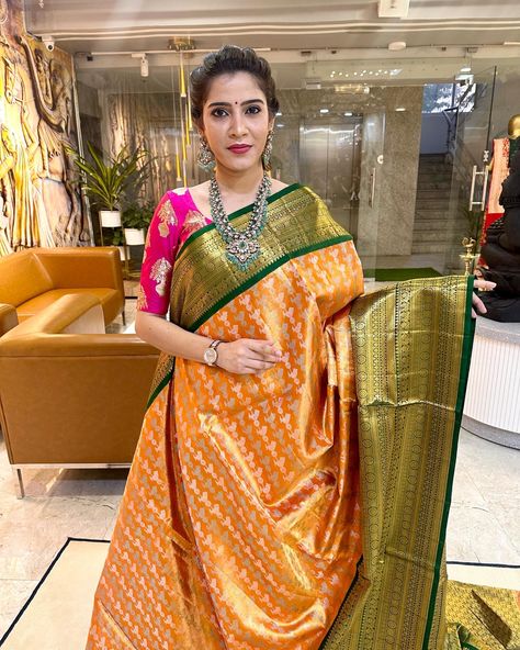 Please follow us in insta https://www.instagram.com/aravindadesignstudio/ For Orders: WhatsApp at (+91)7330901365/(+1)8586035605 or send an email at Aravindadesignstudio@gmail.com Orange Green Saree, Orange Pattu Saree, Kancheepuram Saree, Party Saree, Latest Bridal Blouse Designs, Saree Jewellery, Saree Fashion, Marriage Decoration, Party Sarees