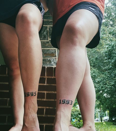 Year On Knee Tattoo, 1993 Tattoo Fonts, Old English Year Tattoo, Birthday Year Tattoo Ideas, Old English Numbers Tattoo, Birth Year Tattoo Above Knee, Birthday Year Tattoo, Year Tattoo Number Leg, Parents Birth Year Tattoo