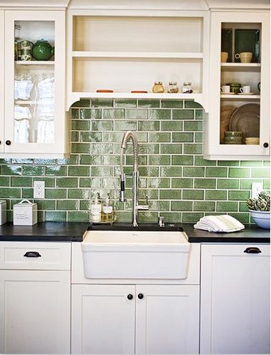 Backsplash made w/ recycled materials  http://www.kitchens.com/slideshows/mini-makeovers/update-your-backsplash.aspx Kitchen Backsplash Ideas Farmhouse, Nyc Mansion, Kitchen Backsplash Tile Designs, Green Subway Tile, Backsplash Tile Design, Green Backsplash, White Kitchen Backsplash, Farmhouse Backsplash, Herringbone Backsplash