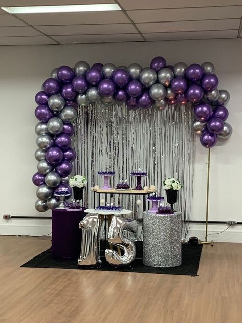 Euphoria Birthday Party Theme Outside, Aniversario Euphoria, Euphoria Bday Party, Purple Themed Birthday Party, Chrome Purple, Purple Party Decorations, Pearl Chrome, 15th Birthday Party Ideas, 18th Birthday Party Themes