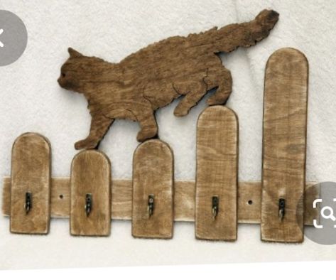 Wooden Key Holder, Wooden Keychain, Into The Wood, Scroll Saw Patterns, Into The Woods, The Fence, Scroll Saw, Recycled Wood, Wooden Crafts