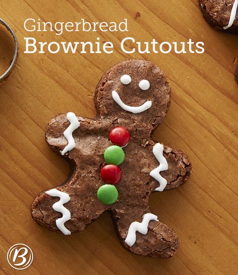 Brownie Gingerbread Men, Christmas Brownies Decoration, Cute Brownies, Gingerbread Cutouts, Decorated Brownies, Traditional Gingerbread, Brownie Ideas, Christmas Brownies, Ice Cream Sundaes