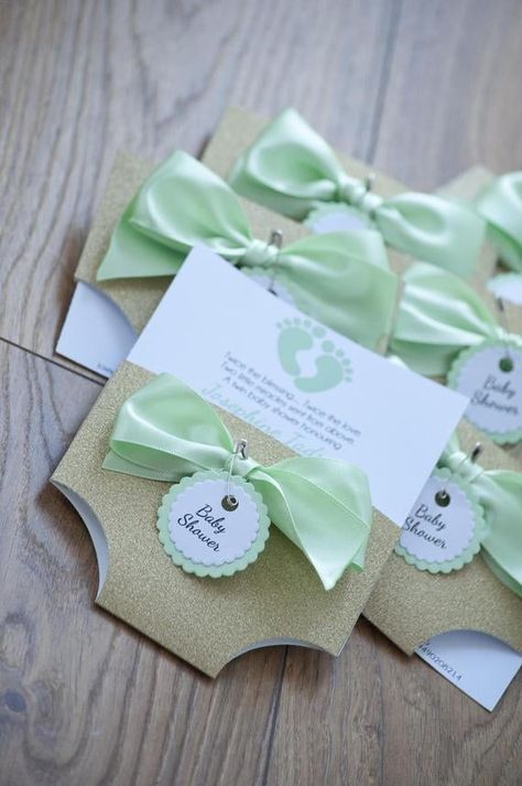 Mint Baby Shower, Green Baby Shower Invitations, Unique Baby Shower Invites, Creative Baby Shower, Invitations Ideas, Green Baby Shower, Unisex Baby Shower, Baby Shower Invitation Cards, Pink Baby Shower Invitations