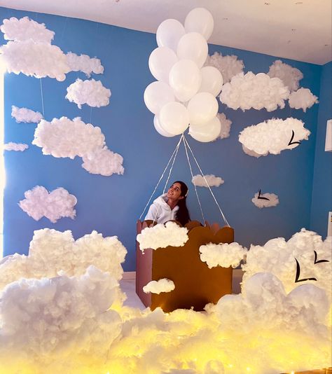 In The Clouds Dance Theme, Cloud Photo Backdrop, Photobooth Backdrop Event Design, Cloud Backdrop, Eid Ul Fitr Decorations, Sweet 15 Party Ideas, Photobooth Ideas, Cloud Theme, Cloud Decoration