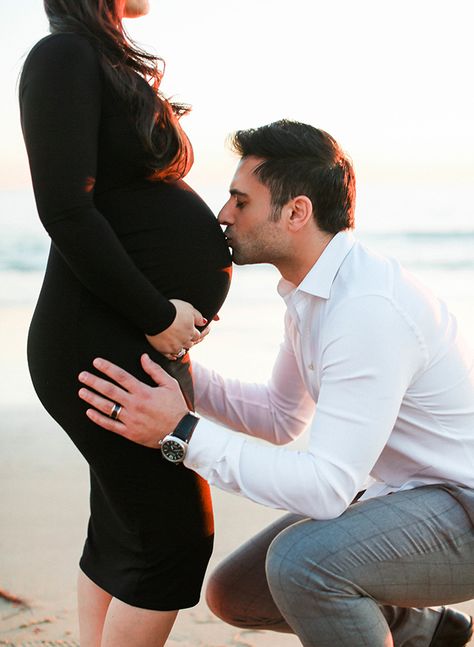 Newport Beach Family Maternity Photos - Inspired By This Shooting Photo Couple, Baby Bump Photoshoot, Maternity Photography Poses Outdoors, Belly Pics, Outdoor Maternity Photos, Pregnancy Photos Couples, Beach Maternity Photos, Maternity Photography Outdoors, Couple Pregnancy Photoshoot