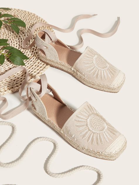 Apricot  Collar     Embellished   Women Shoes Beige Espadrilles Outfit, Espadrilles Outfit, Beige Espadrilles, Embroidery Square, Cute Beach Outfits, Vacation Shoes, Trendy Shoes Sneakers, Espadrille Flats, Strappy Flats