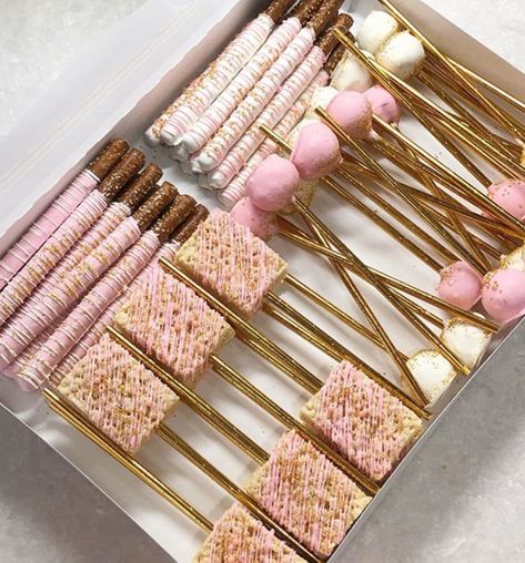 Pink Chocolate Covered Desserts, Pink And Gold Treat Table, Treats For Party Table, Pink And Yellow Chocolate Covered Pretzels, Pink Birthday Treat Ideas, Pink And White Rice Krispie Treats, Pink Graduation Treats, Birthday Chocolate Covered Pretzels, Sweet 16 Treats Desserts