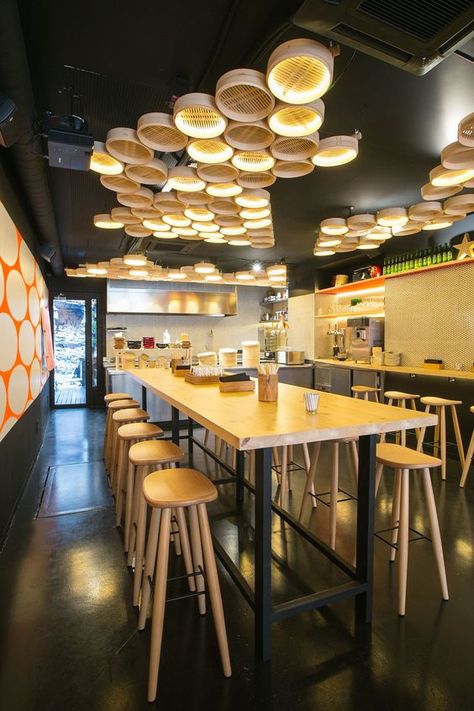 Ramen Ideas, Bao Bar, Noodle Rolls, Vietnam Restaurant, Japanese Restaurant Interior, Noodle Shop, Asian Bistro, Noodle House, Industrial Cafe