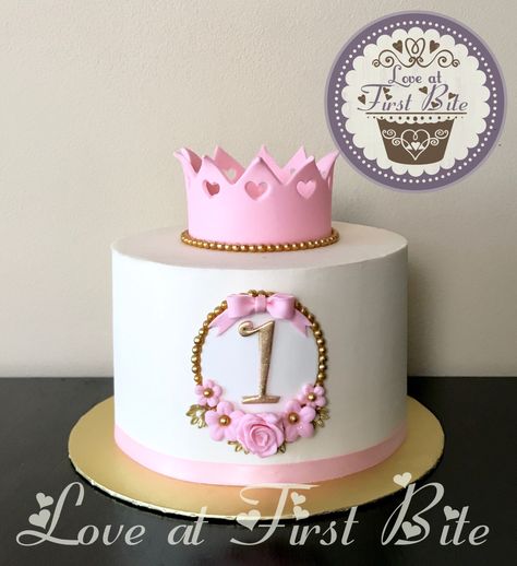 First Birthday Princess Cake, Princess Theme 1st Birthday Cake, 1st Birthday Cake Princess, Princess Half Birthday Cake, Simple Princess Cake, Pink And Gold One Year Birthday, One Tier Princess Cake, Princess Smash Cakes, Cake Designs For Girl 1year