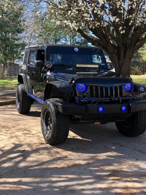 Jeep Wrangler Accessories - blue halo LED headlights and fog lights for Jeep Wrangler JK JKU Black Jeep Wrangler With Blue Accents, Black Jeep With Blue Accents, Jeep Wrangler Girly Accessories, Blue Jeep Wrangler Accessories, Blue Jeep Wrangler Aesthetic, Hydro Blue Jeep Wrangler, Cool Jeeps Wrangler, Jeep Wrangler Girly, Jeep Led Lights