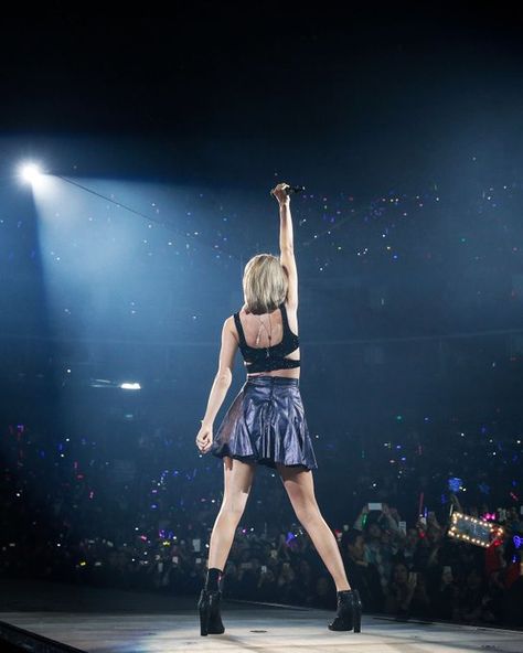 Taylor Swift 1989 Tour, 1989 World Tour, The 1989 World Tour, 1989 Tour, Taylor Swift New, Swift Tour, Swift Photo, Taylor Swift 1989, Taylor Swift Concert